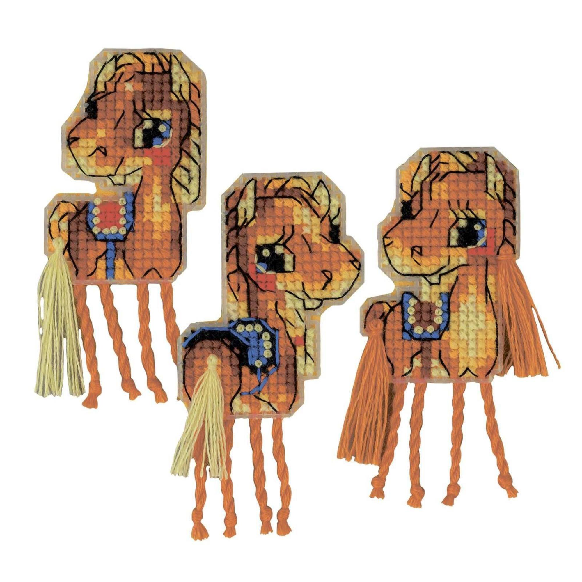 RIOLIS Magnets Horses Counted Cross Stitch Kit
